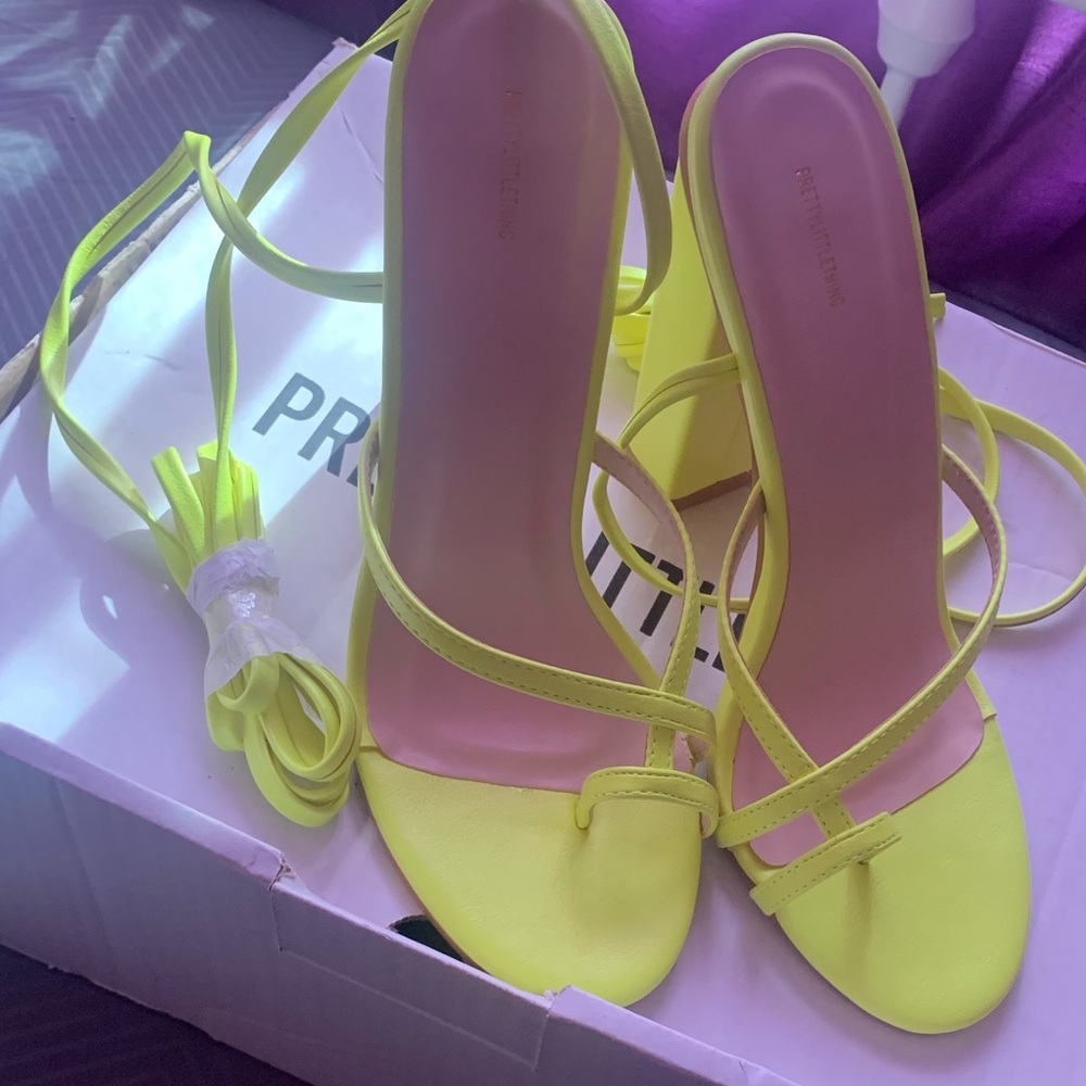 Neon yellow heels from pretty little thing